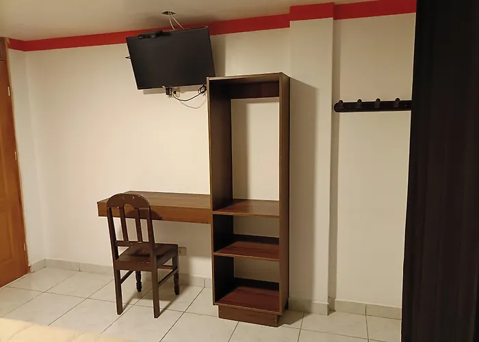 Pakarina Hotel