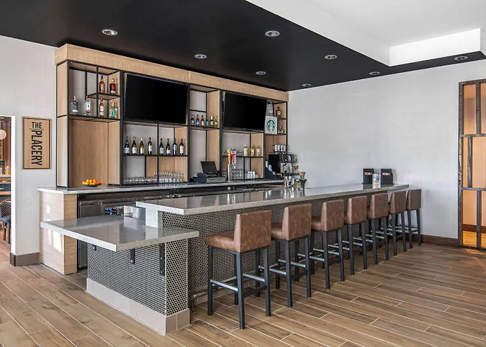 Hyatt Place Newark-Silicon Valley