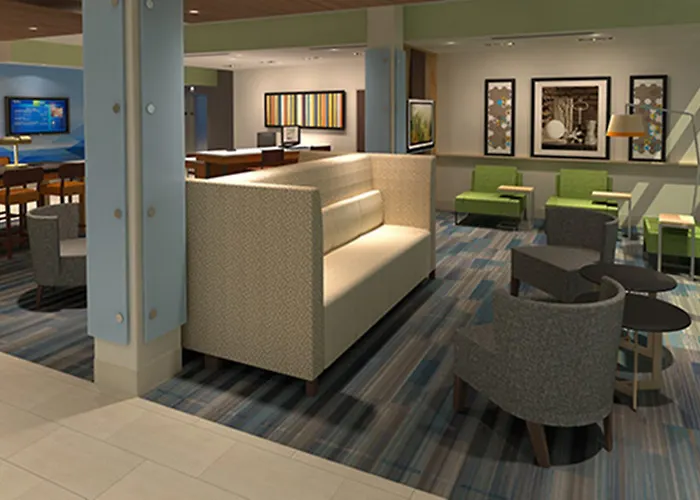 Holiday Inn Express & Suites Kansas City - Oak Grove I-70 By Ihg