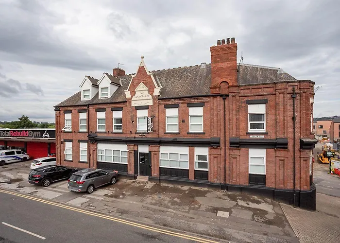 Dusties Hotel