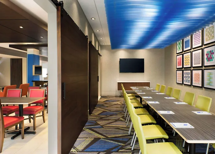 Holiday Inn Express & Suites - Millersburg By Ihg