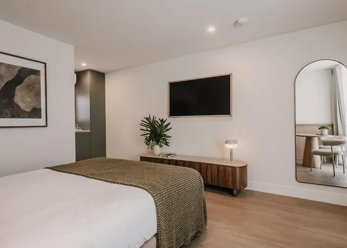 South House Hotel