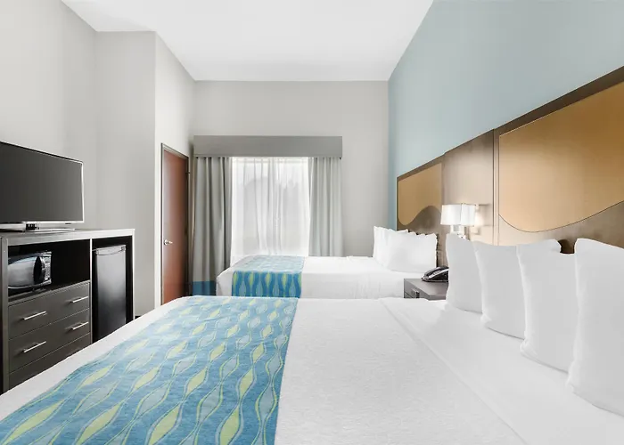 Best Western Plus Waller Hotel