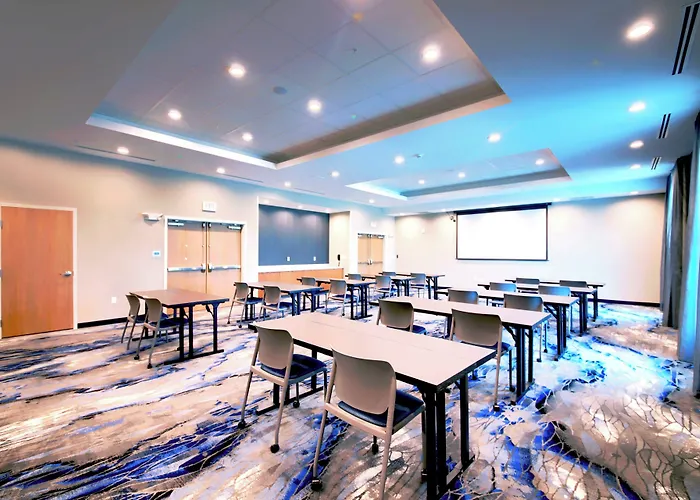 Fairfield Inn & Suites By Marriott Dallas Cedar Hill