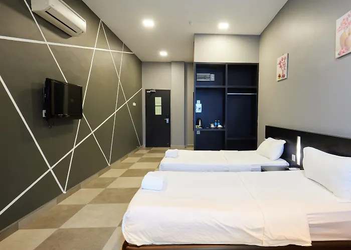 Elite Hotel Muar
