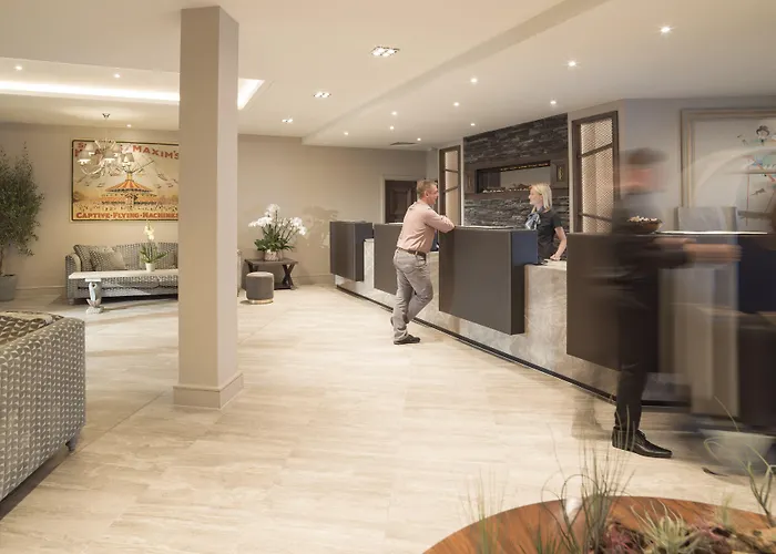 Boulevard Hotel