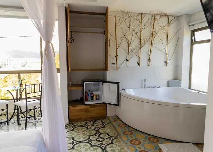Hotel Bahia Del Faro
