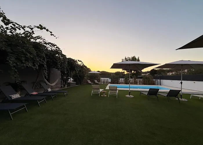 Aroucehostel