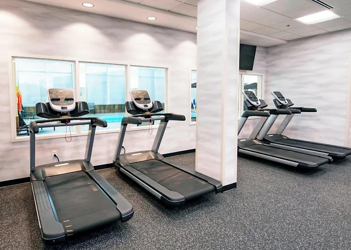 Fairfield Inn & Suites By Marriott Ottawa Airport
