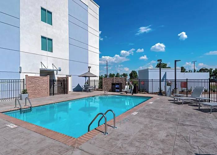 Towneplace Suites By Marriott Baton Rouge Port Allen