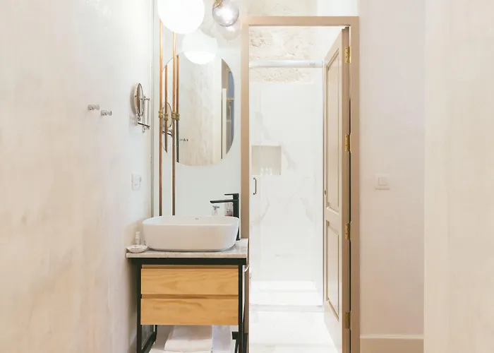 Veintiuno Emblematic Hotels By Airnest (Adults Only)