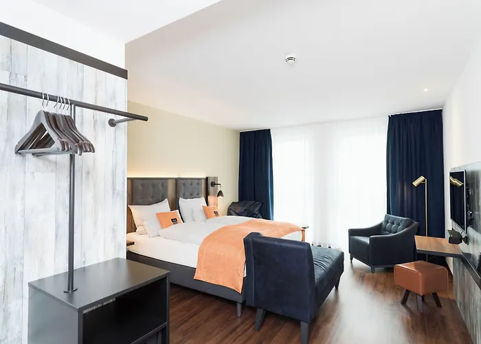 Holiday Inn - The Niu, Saddle Fuerth By Ihg