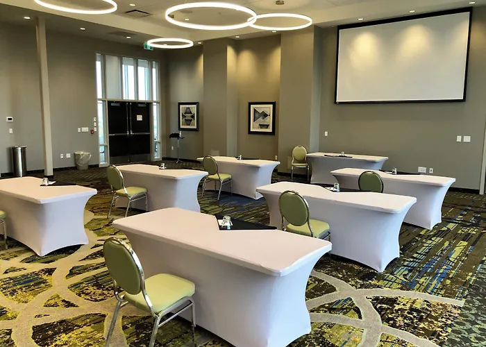 Holiday Inn Express & Suites - Saskatoon East - University By Ihg