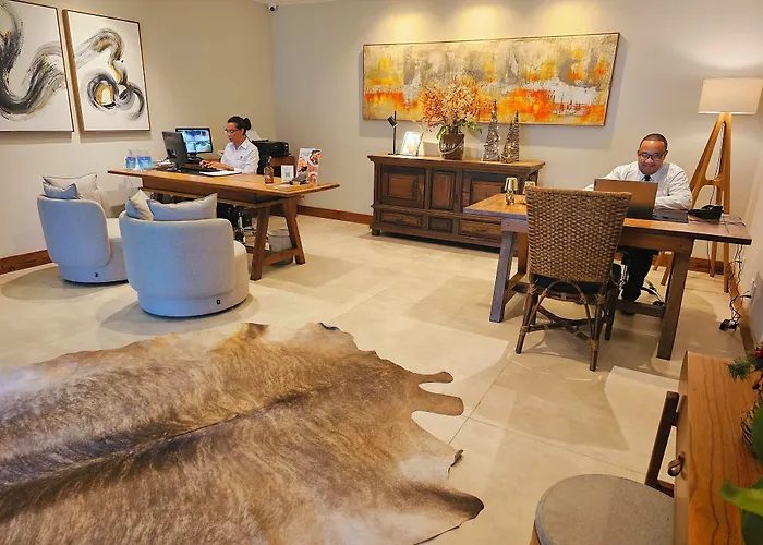 Saison Resort & Spa