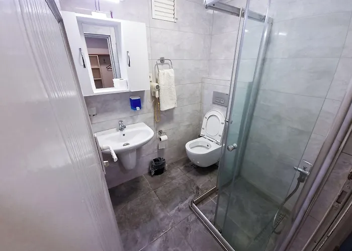 Tac Hotel