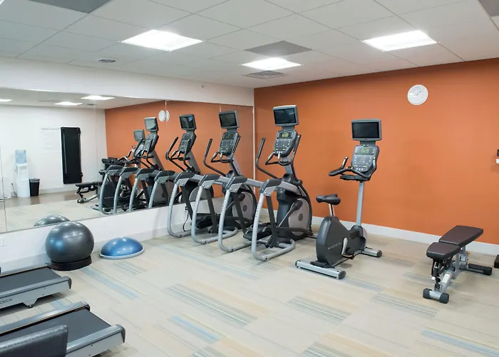 Holiday Inn Express & Suites - Mishawaka - South Bend By Ihg