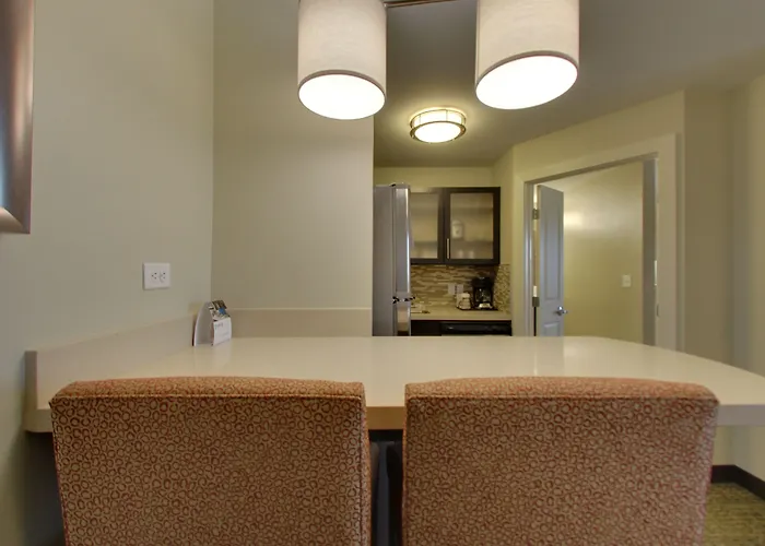 Staybridge Suites - Madison - Fitchburg