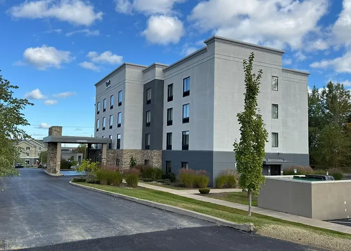 Spark By Hilton Erie