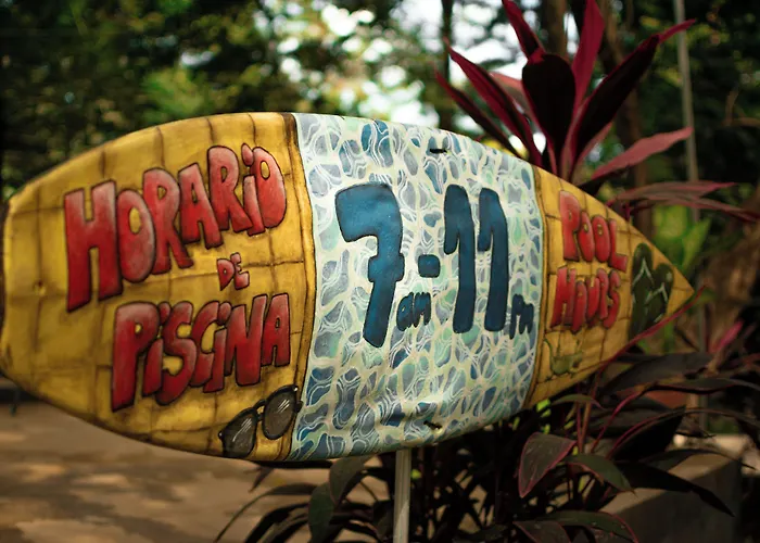 Casa Pura Vida Surf Hostel - Tamarindo Costa Rica