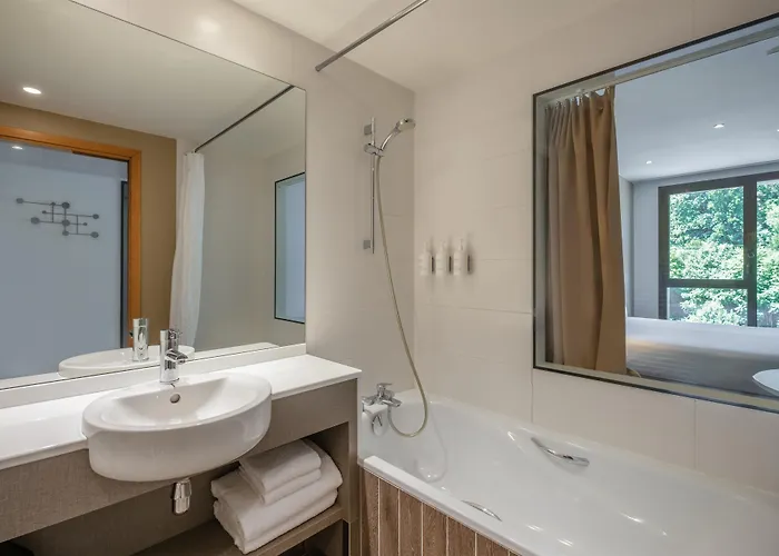 Spark By Hilton Lyon Park Saone