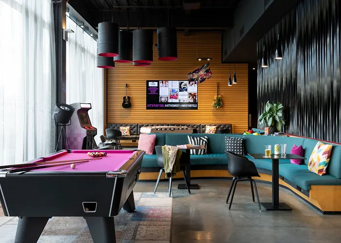 Moxy Aberdeen Airport