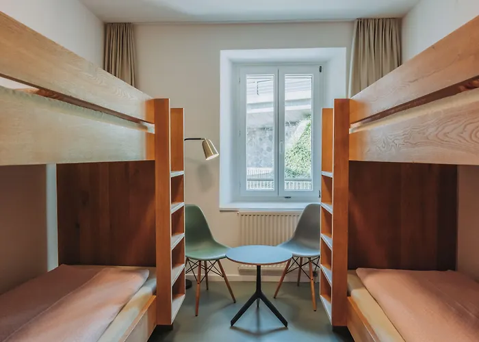 Montreux Youth Hostel
