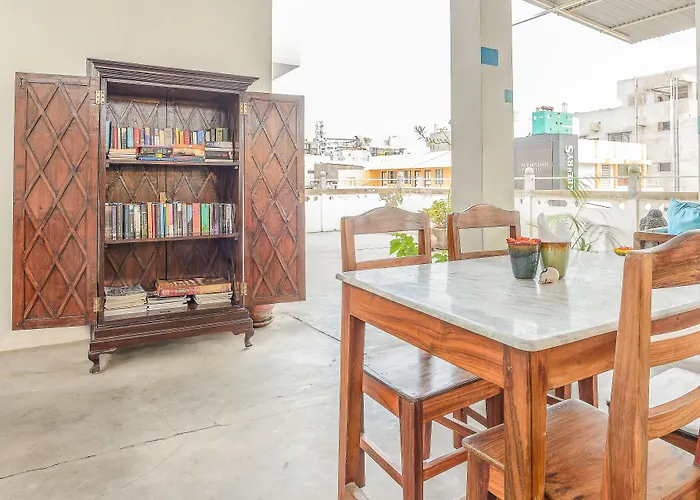 Itsy Hotels Red Lotus Heritage, Promenade Beach