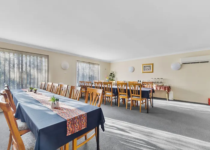 Castlereagh Motor Inn