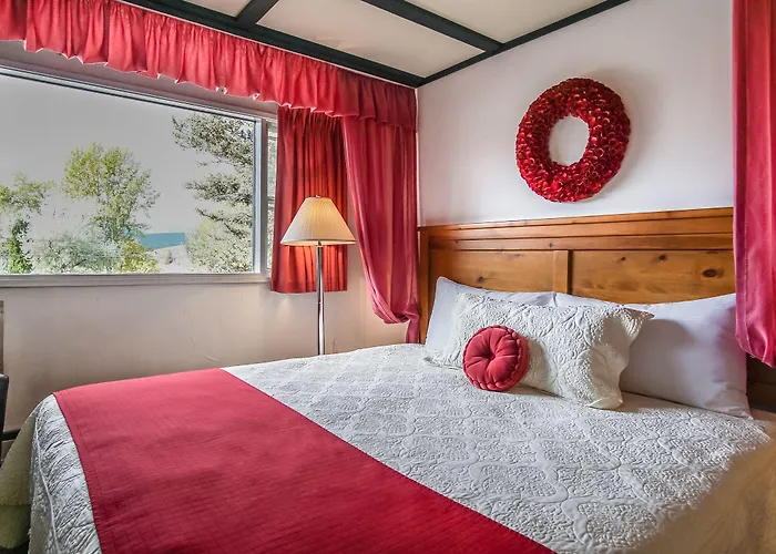 Gables Motel