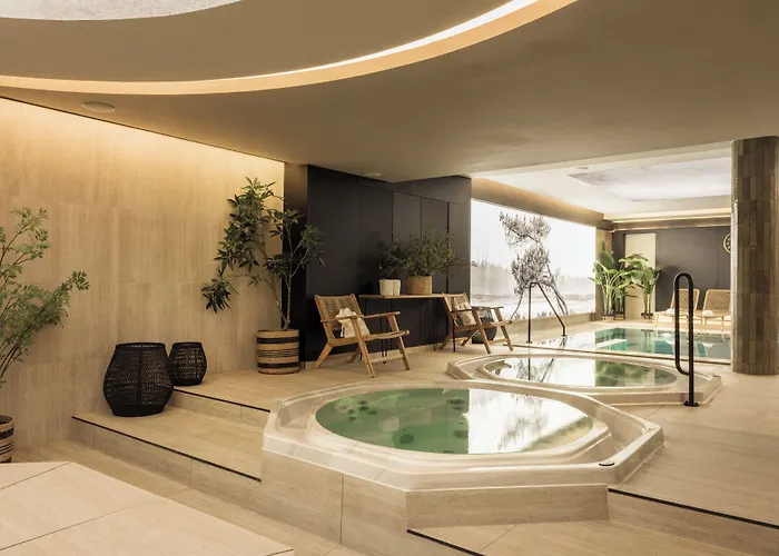 Hotel Beach Palace By Cw Hotel Collection