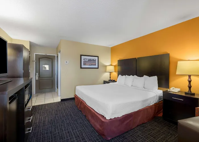 Best Western Plus North Platte Inn & Suites