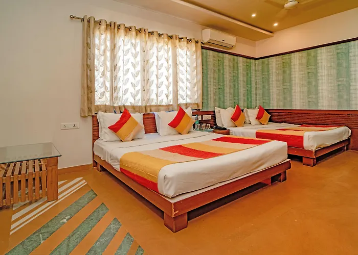 Uddhav Vilas A Family Hotel