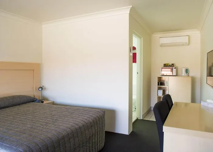 Cherry Blossom Motor Inn