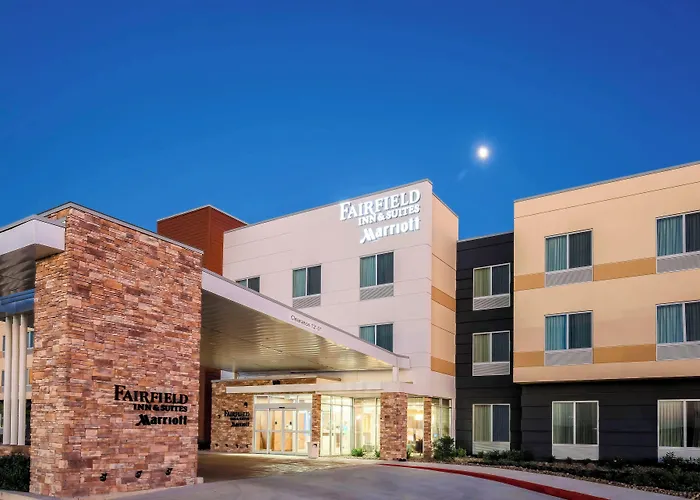Fairfield Inn & Suites By Marriott Pleasanton