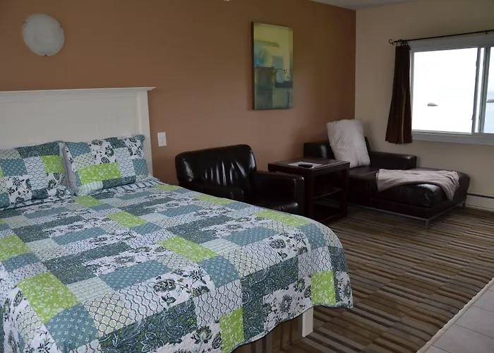 Clifty Cove Motel