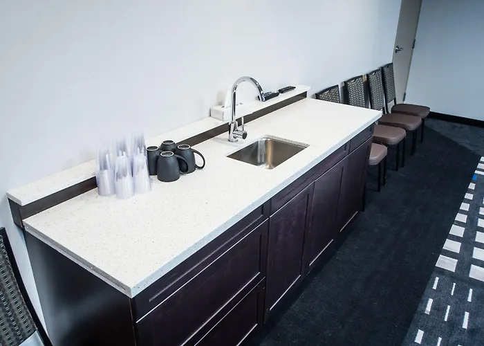 Western Star All Suites Signature Hotel