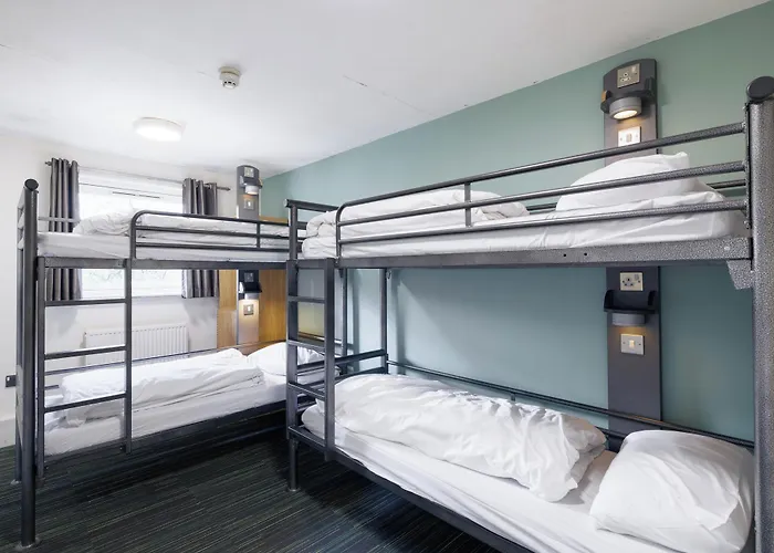 Yha Castleton Losehill Hall