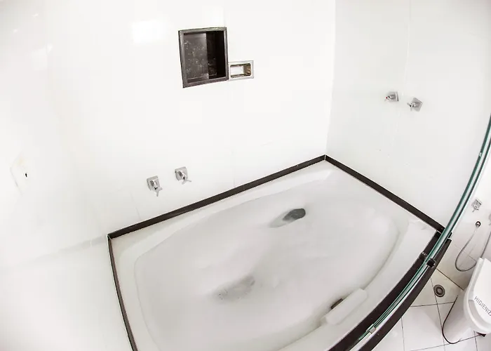 London Hotel Londrina