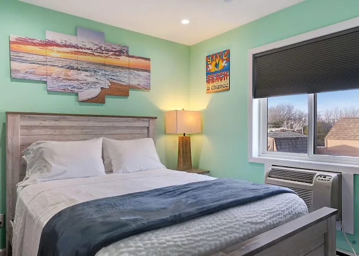 Montauk Oceanside Suites