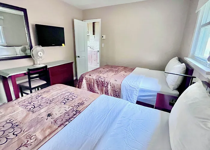 Park Place Motel & Suites