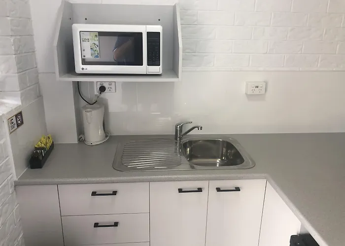 Bribie Waterways Motel