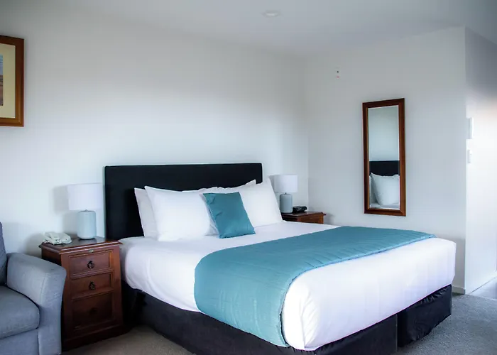Carrick Lodge Motel
