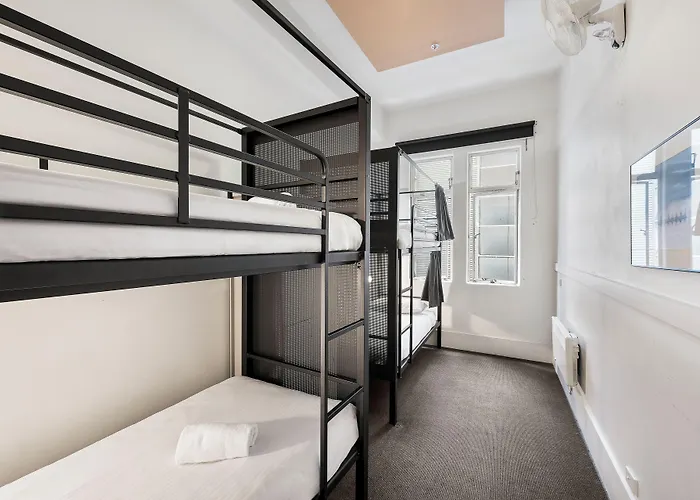 Yha Melbourne Central