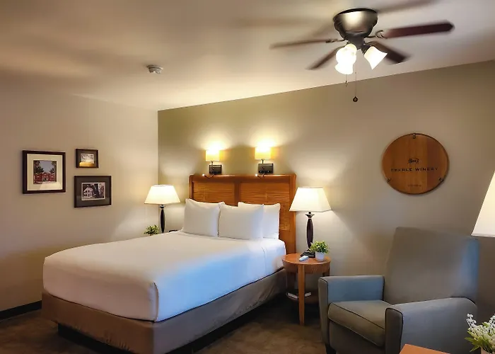 Adelaide Inn