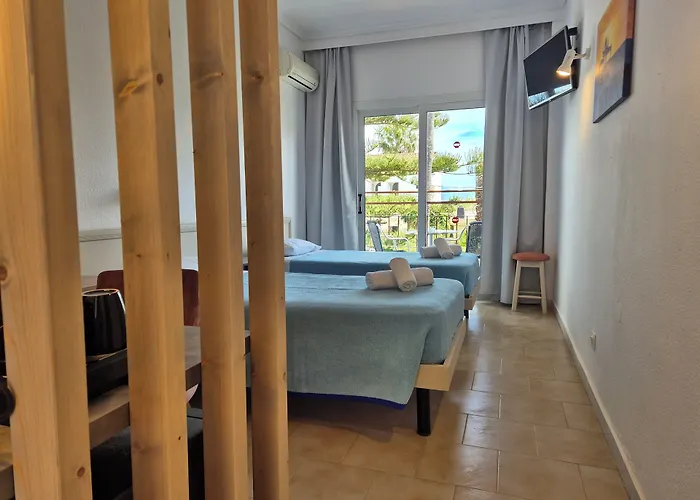 Morfeas Hotel