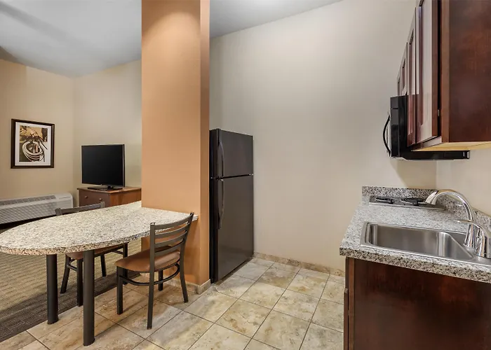 Best Western North Edge Inn