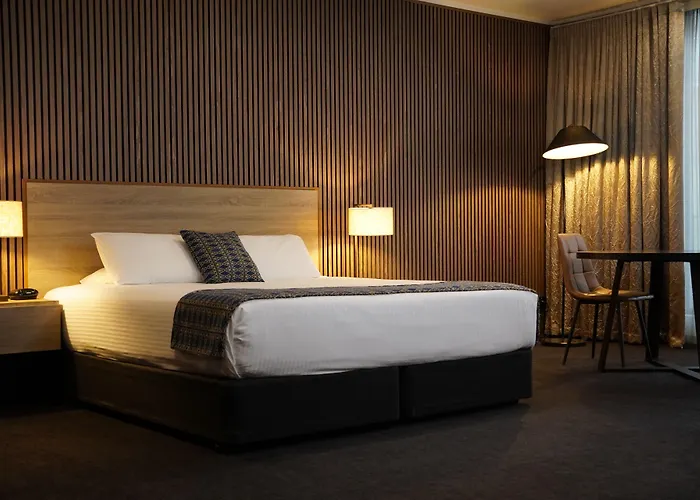 The Dingley Hotel