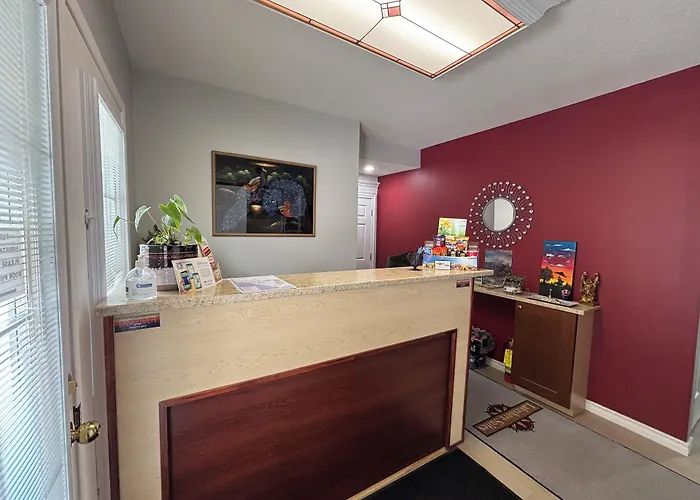 Lakeshore Suites