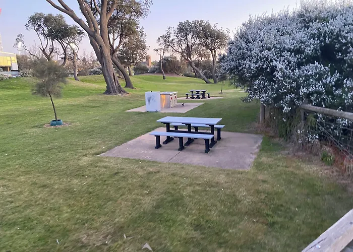 Frankston Motel