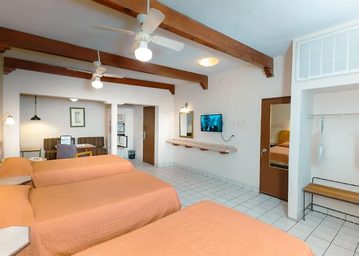 Hotel Suites Kino
